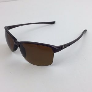 Oakley Unstoppable Sporty Polarized Athletic